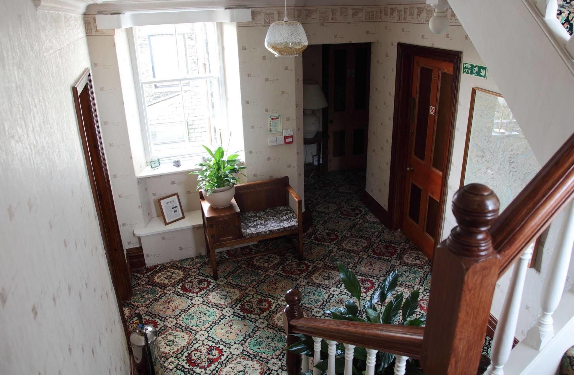 Kirkwood Guest House Windermere Bagian luar foto